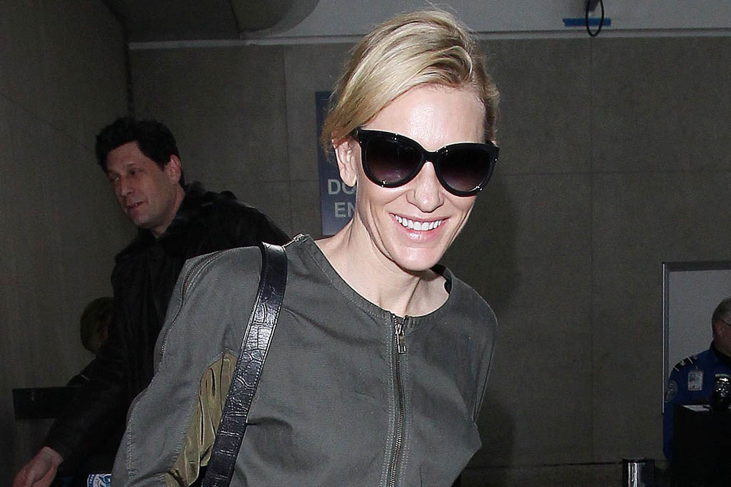 Blanchett's carefree Aviators glasses